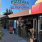 La Gioconda Pizzaria & Trattoria outside