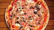Pizzaria Bella Venezia food